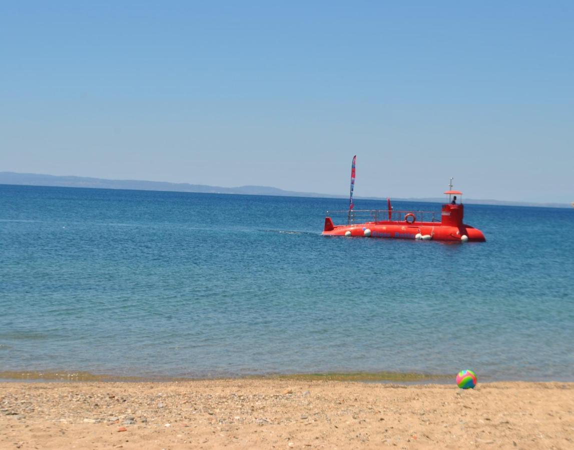 Christina'S Sea House Daire Nikiti  Dış mekan fotoğraf