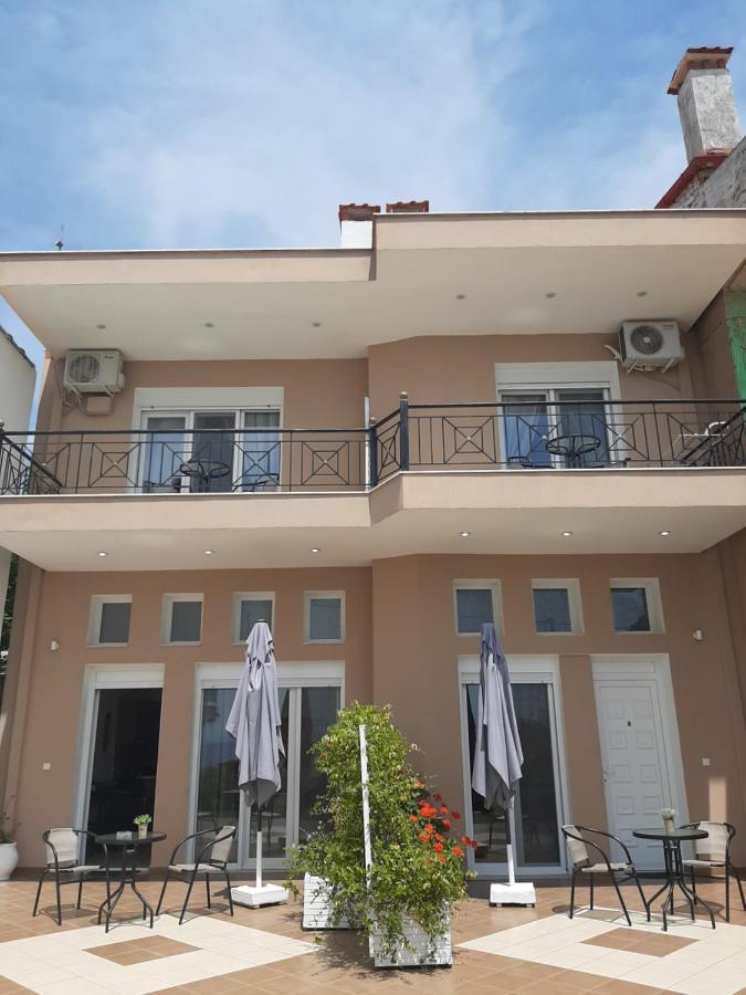 Christina'S Sea House Daire Nikiti  Dış mekan fotoğraf